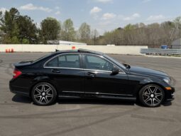 
										2013 Mercedes C300 4 MATIC full									