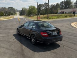 
										2013 Mercedes C300 4 MATIC full									