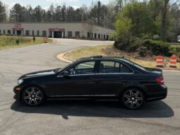 
										2013 Mercedes C300 4 MATIC full									