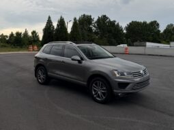 
										2016 Volkswagen Touareg TDI Executive Sport Utility 4D full									